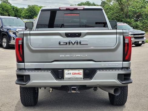 Used 2024 GMC Sierra 2500 Denali Ultimate w/ Max Trailering Package AWD/4WD image 6