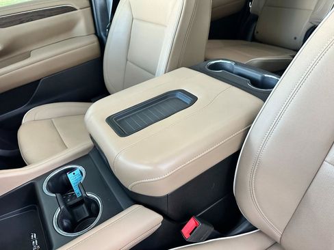 Used 2023 Chevrolet Tahoe Premier RWD image 55