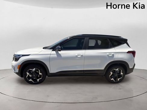 New 2026 Kia Seltos S FWD image 6