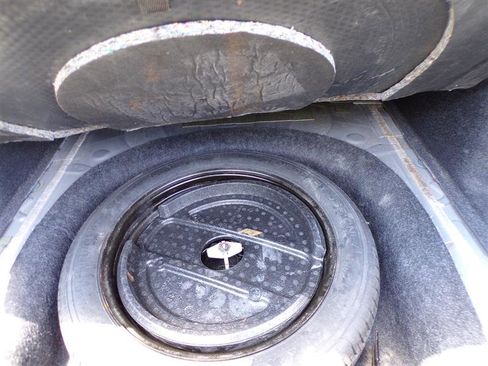 Used 2015 Chrysler 200 C w/ Navigation & Sound Group I image 45