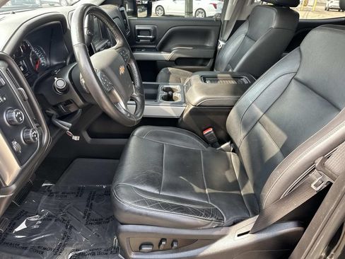 Used 2018 Chevrolet Silverado 2500 LTZ w/ Vortec Plus Package AWD/4WD image 17
