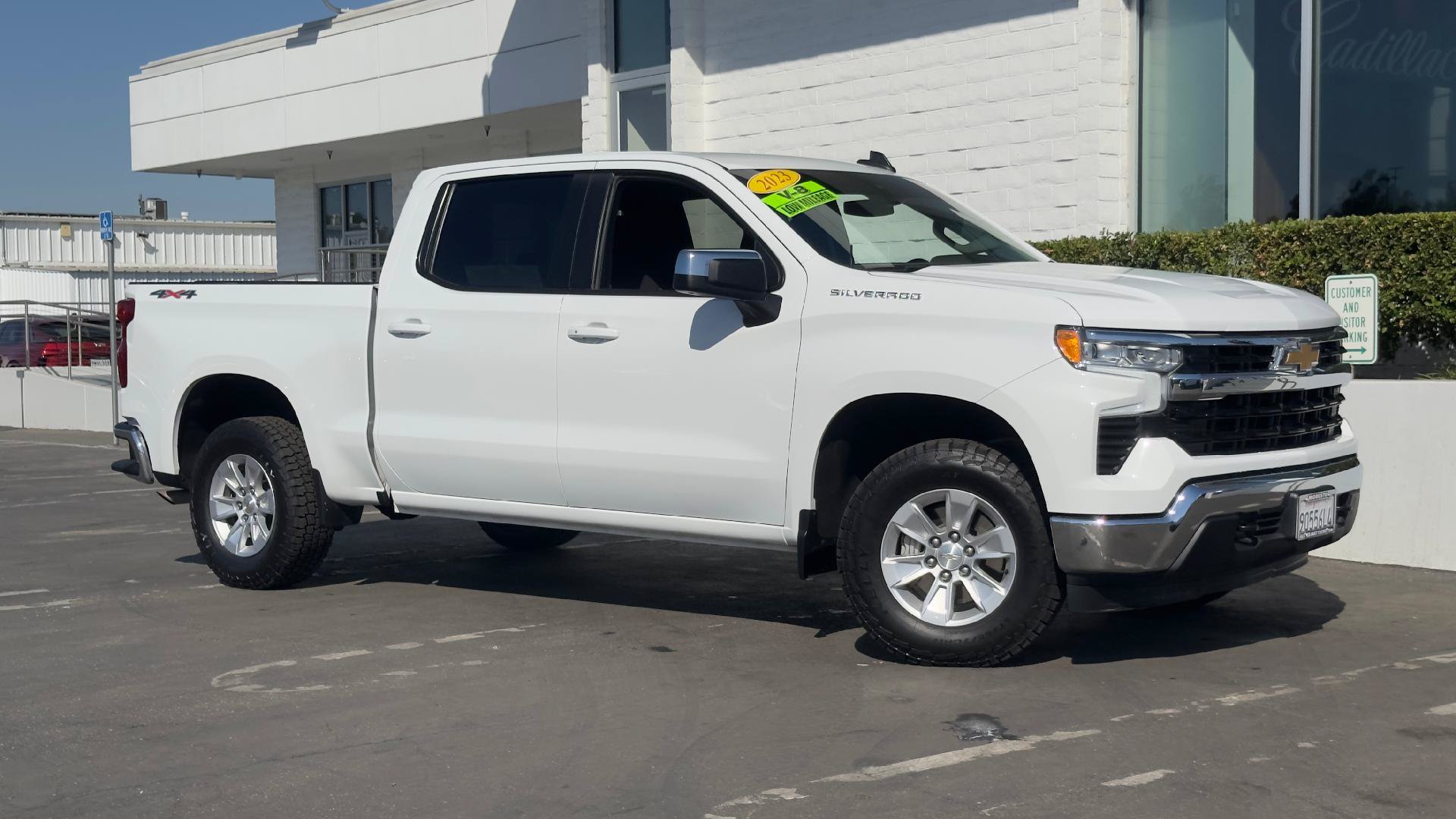 Used 2023 Chevrolet Silverado 1500 LT w/ Work Truck Package AWD/4WD image 2