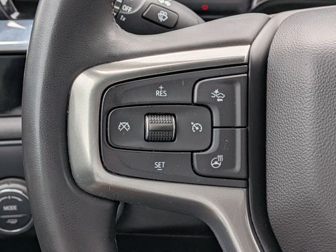 Used 2025 Chevrolet Silverado 1500 LT RWD image 19