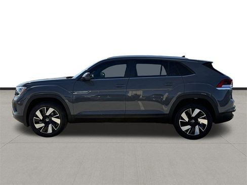 New 2026 Volkswagen Atlas Cross Sport SE image 8