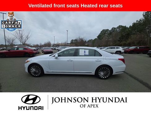 Used 2017 Genesis G90 3.3T Premium image 19