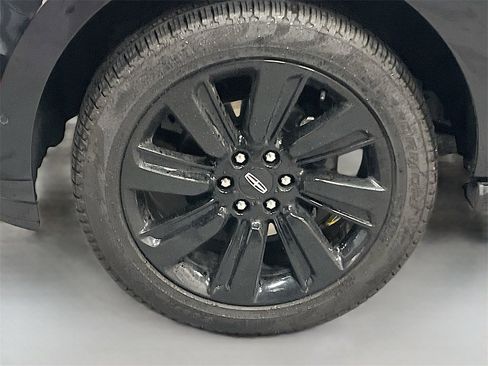 Used 2023 Lincoln Navigator L Reserve image 34