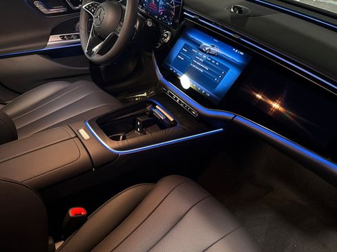 New 2027 Mercedes-Benz E 450 4MATIC Sedan image 14