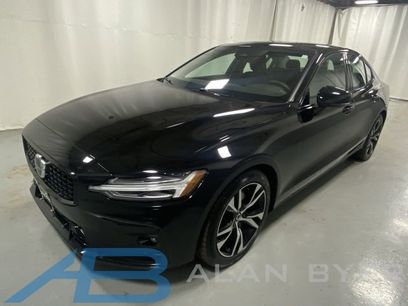 Used 2023 Volvo S60 B5 Core w/ Climate Package