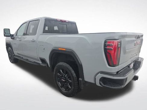 Used 2025 GMC Sierra 2500 AT4 w/ AT4 Premium Plus Package AWD/4WD image 38