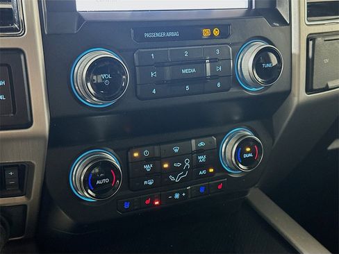 Used 2020 Ford F250 Platinum w/ Tremor Off-Road Package image 18