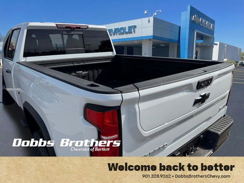 New 2026 Chevrolet Silverado 2500 ZR2 AWD/4WD image 34