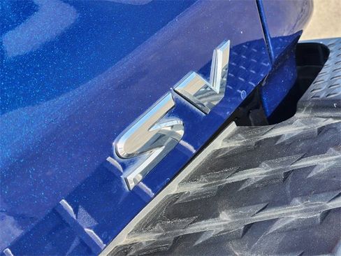 Used 2021 Nissan Titan SV w/ SV Convenience Package image 12