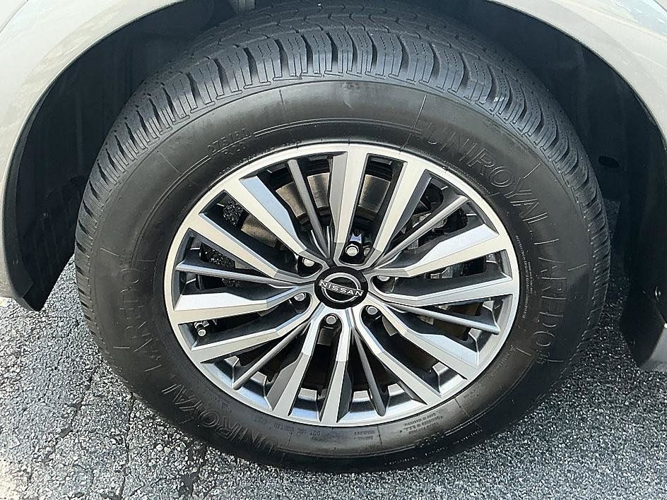 Certified 2023 Nissan Armada SL RWD image 9