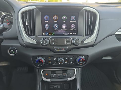 Used 2024 GMC Terrain SLT w/ Infotainment Package II AWD/4WD image 22