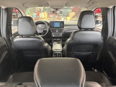 Used 2023 Ford Escape SE FWD image 21