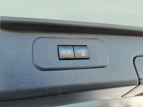 Used 2024 Toyota Grand Highlander XLE image 6