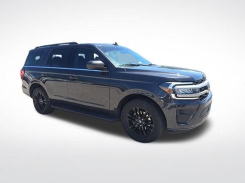 Used 2022 Ford Expedition XLT RWD image 1