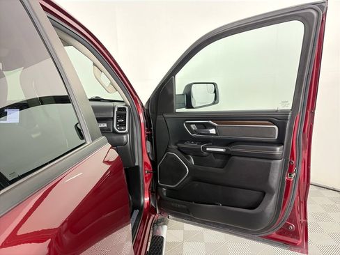 Used 2022 RAM 1500 Laramie AWD/4WD image 31