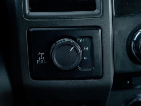 Used 2018 Ford F250 XL w/ Power Equipment Group image 47