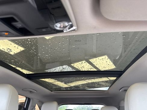 Used 2023 Kia Sorento S w/ Panoramic Sunroof Package AWD/4WD image 27