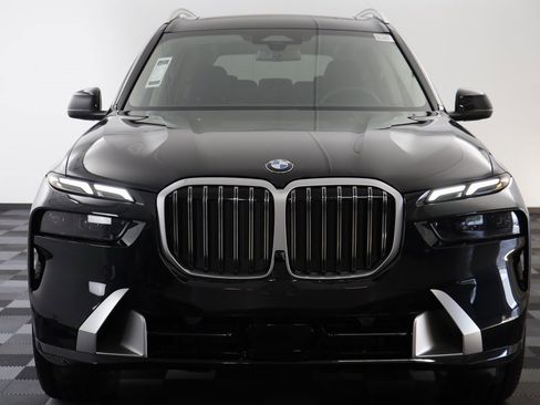 New 2026 BMW X7 xDrive40i w/ Premium Package image 23
