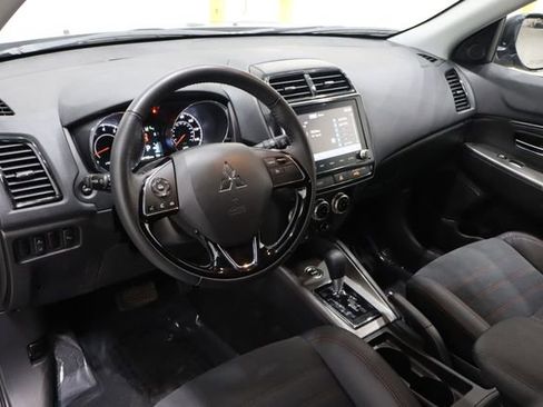 Used 2024 Mitsubishi Outlander Sport ES image 19