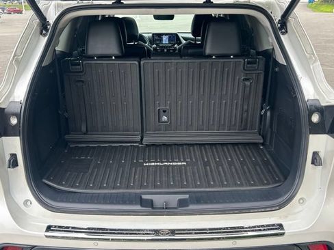 Used 2021 Toyota Highlander Limited AWD/4WD image 54