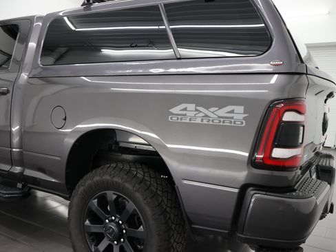 Used 2020 RAM 2500 Big Horn w/ Night Edition AWD/4WD image 36