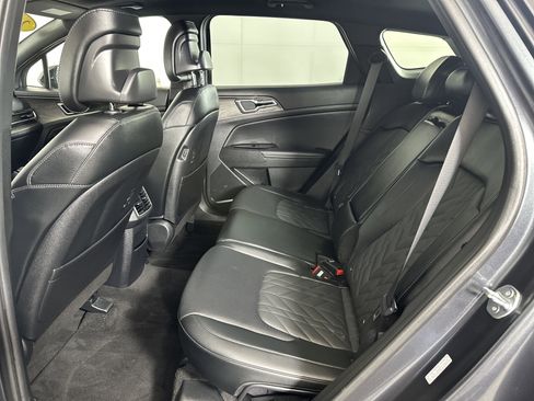 Used 2024 Kia Sportage X-Line w/ X-Line Premium Package image 7