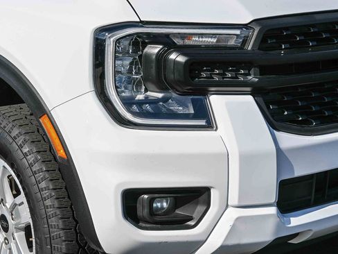 Used 2024 Ford Ranger XL w/ Trailer Tow Package image 11