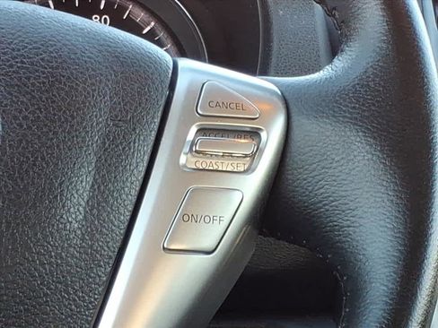 Used 2017 Nissan Versa SV w/ SV Special Edition Package image 10