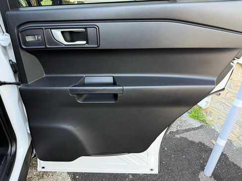 Used 2020 Ford Explorer 4WD Police Interceptor image 27