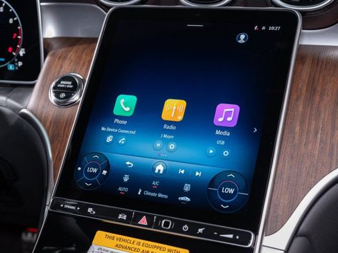 New 2026 Mercedes-Benz GLC 300 4MATIC image 17
