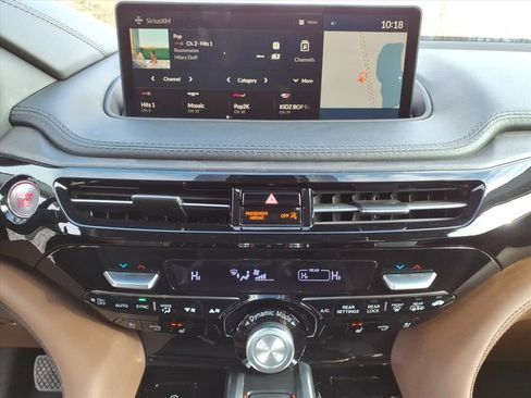 Used 2023 Acura MDX SH-AWD w/ Advance Package image 22