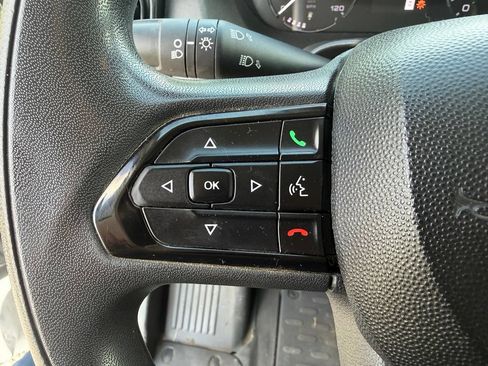 Used 2023 RAM ProMaster 2500 FWD image 9