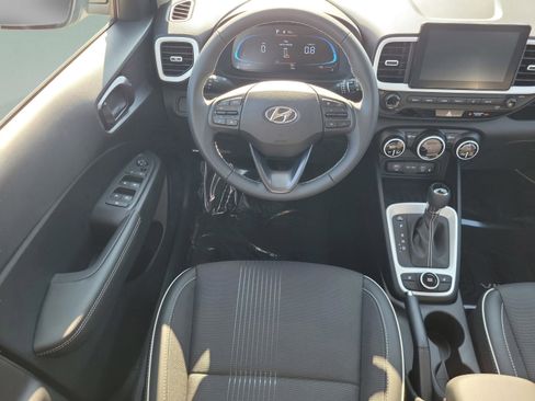 New 2026 Hyundai Venue SEL image 5