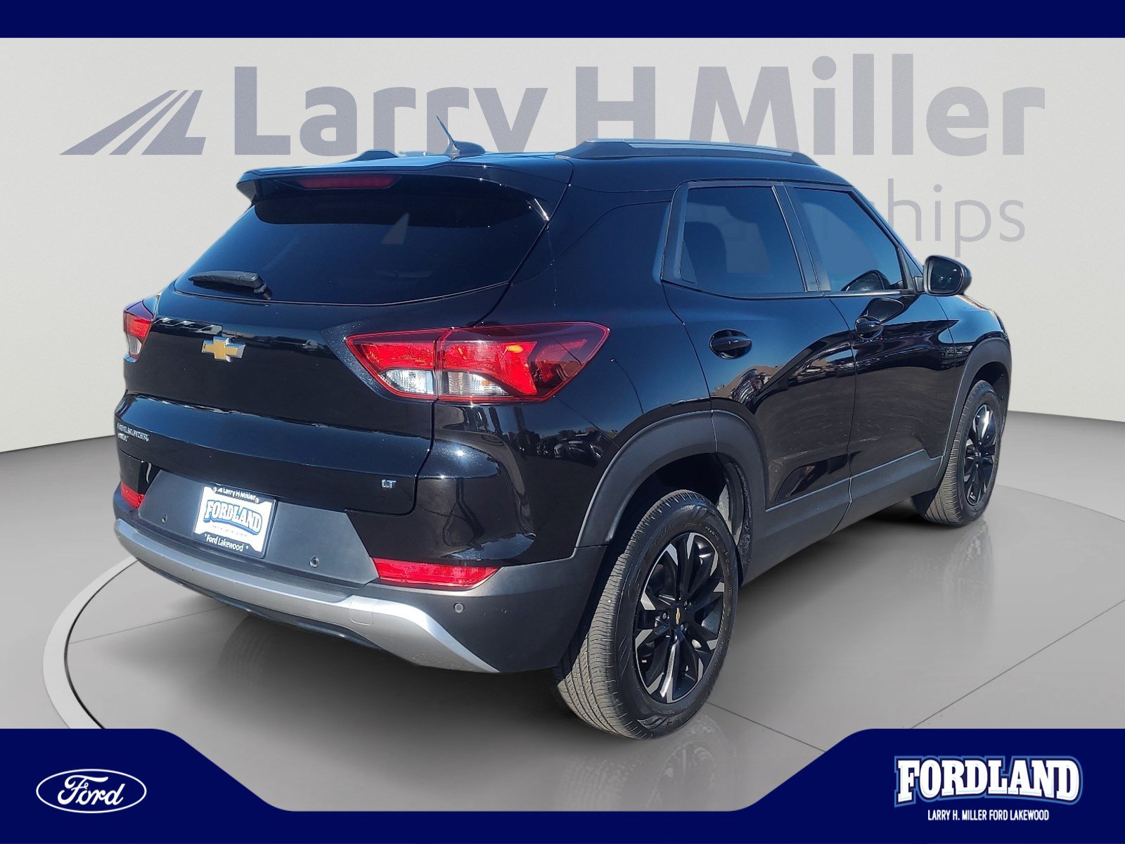 Used 2022 Chevrolet TrailBlazer LT w/ Driver Confidence Package AWD/4WD image 5