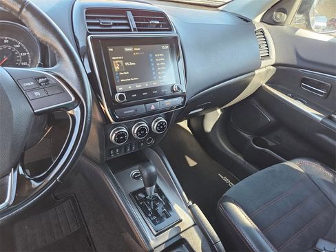 Used 2024 Mitsubishi Outlander Sport SE image 20