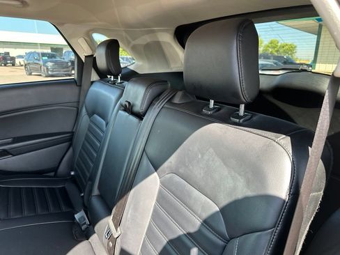 Used 2024 Ford Edge SEL AWD/4WD image 23