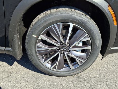 New 2026 INFINITI QX60 Luxe w/ Cargo Package image 7