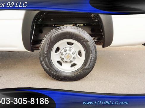 Used 2002 Chevrolet Silverado 2500 Single Cab V8 6.0L 72K LONG BE w/ Heavy Duty Suspension Pkg image 26
