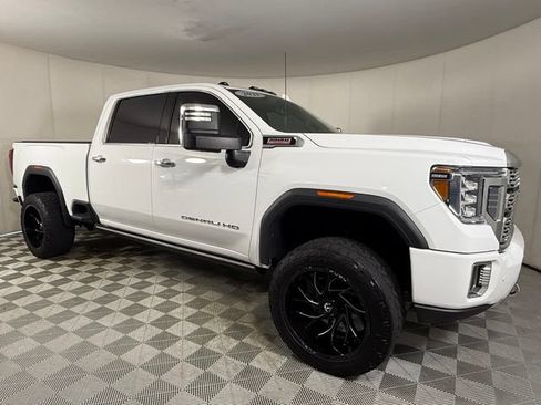 Used 2021 GMC Sierra 2500 Denali w/ Denali Ultimate Package AWD/4WD image 10