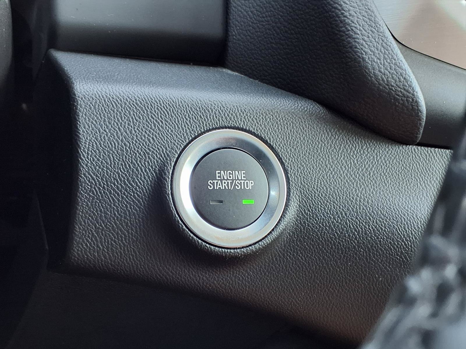 Used 2024 GMC Terrain SLT FWD image 19