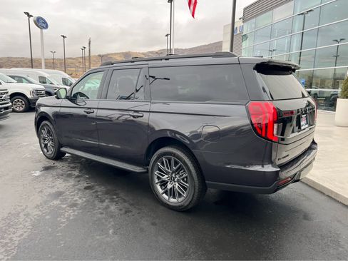 New 2026 Ford Expedition Max Platinum w/ Stealth Appearance Package image 11