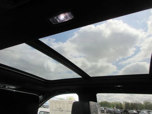 New 2026 GMC Yukon Denali image 14