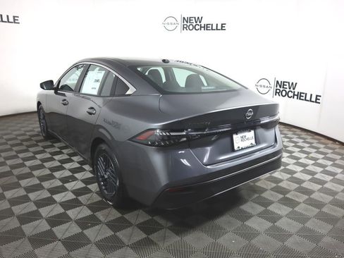 New 2026 Nissan Sentra SV w/ SV Convenience Package image 7