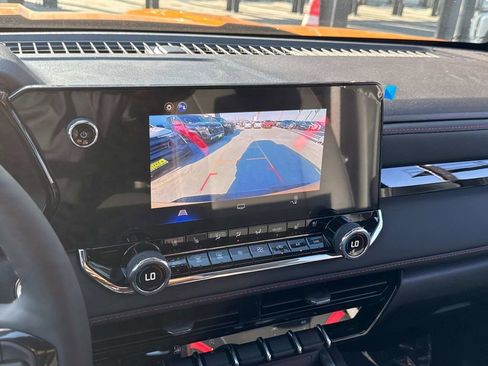 New 2025 Chevrolet Colorado Z71 w/ Z71 Convenience Package 2 image 25