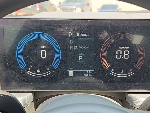Used 2025 Hyundai Sonata SEL FWD image 18