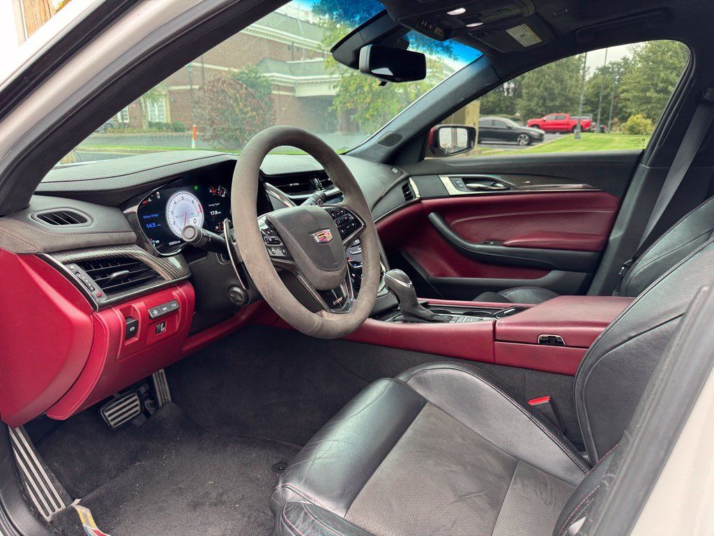 Used 2018 Cadillac CTS V RWD image 13