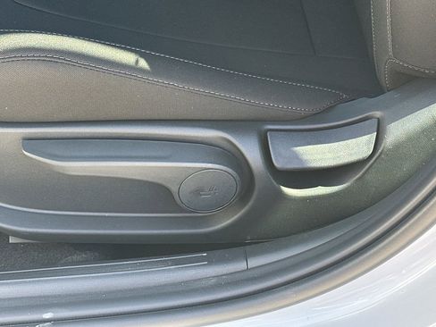 New 2026 Hyundai Elantra Sport image 25